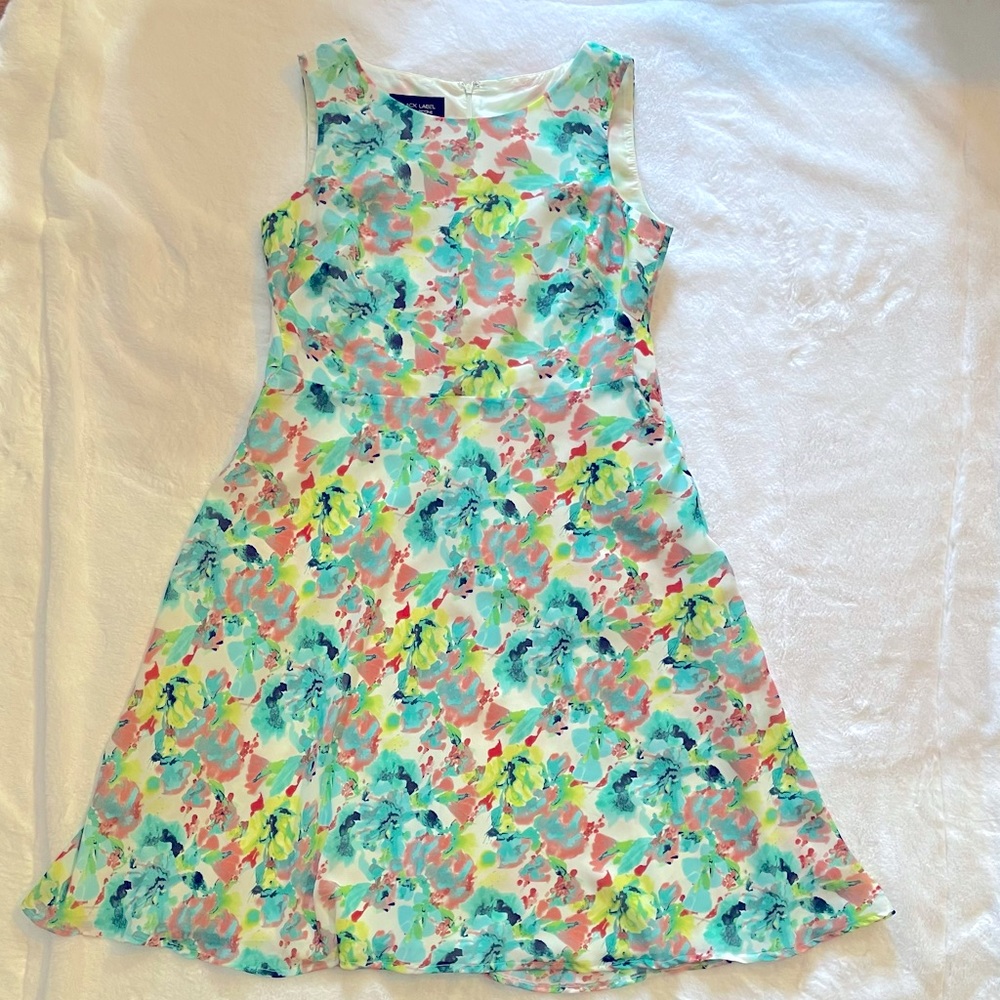 Black Lable excellent condition fit and flare floral dress size 12
